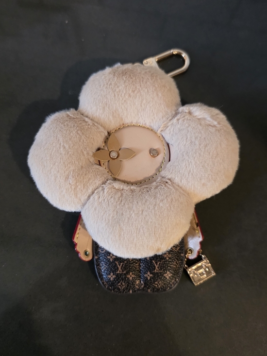 Source Unknown Accessories - Flower Bag Charm